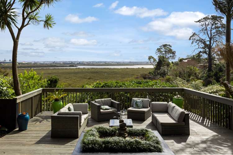 3/7a Seaside Avenue Waterview_6