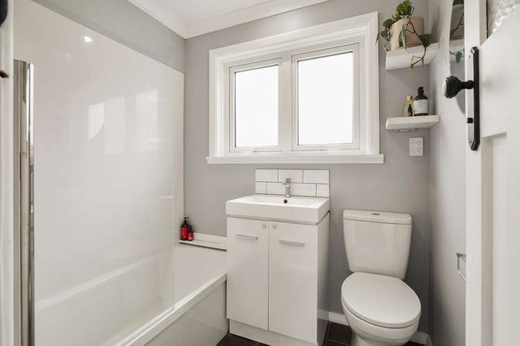 28 Montgomery Avenue Karori_13