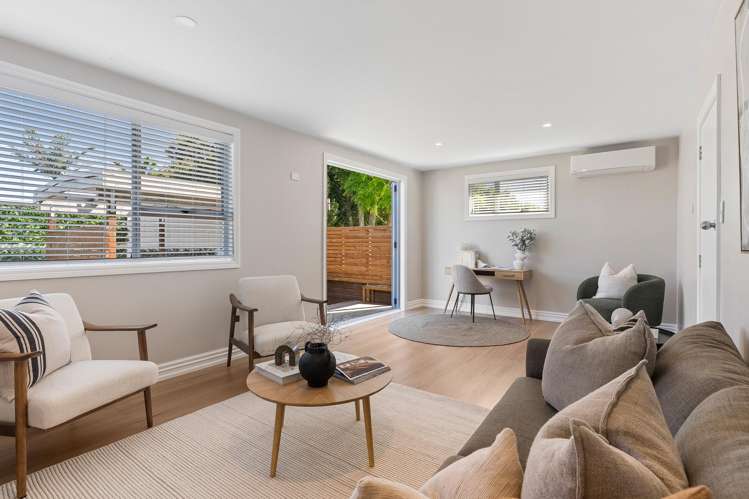 69 Island Bay Road Beach Haven_13