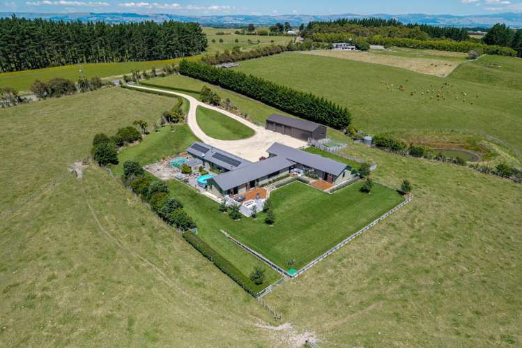 151 Mount Stewart Halcombe Road Sanson_61