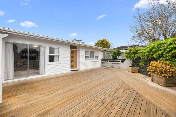 12 Boys Place Pakuranga Heights_16