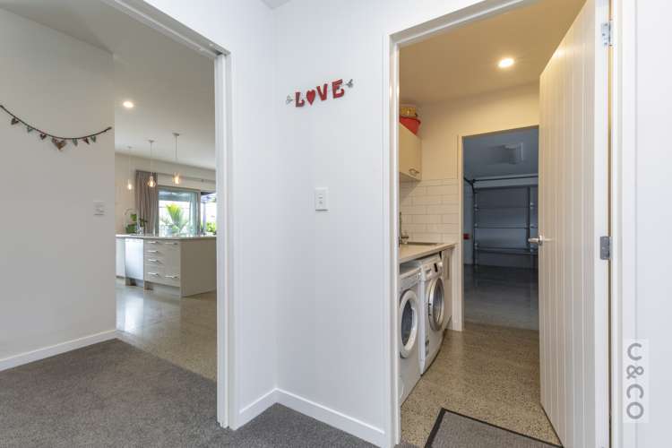 5 Mill Grove Riverhead_29