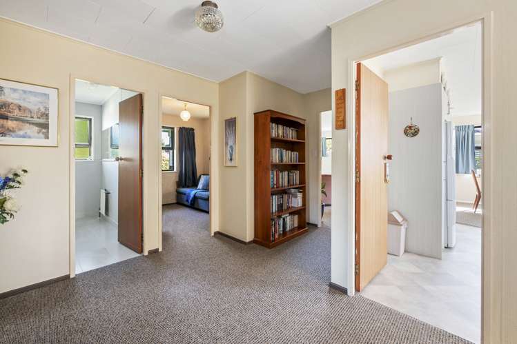 30b Holland Street Glenholme_12