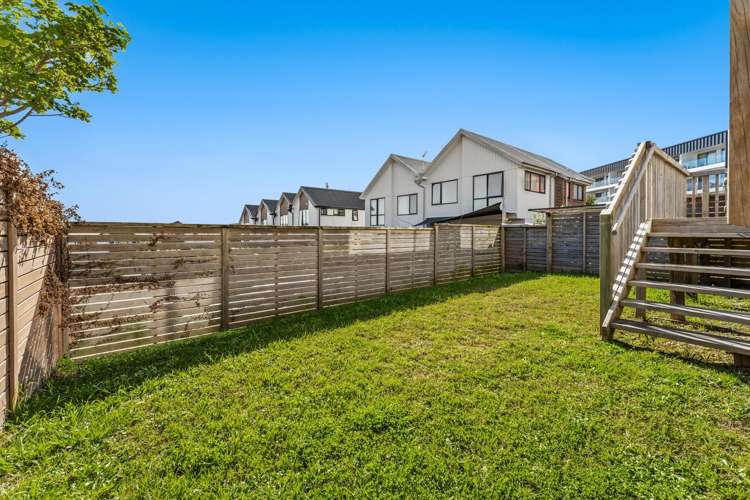 17 Seafarer Crescent_4