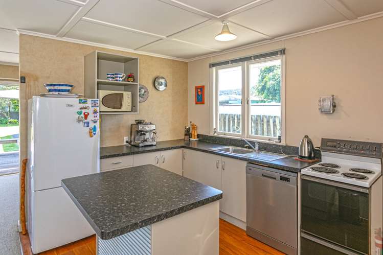 102 Riverview Road Whangamata_15