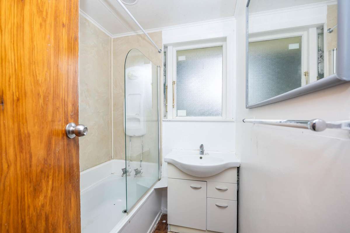 25 Bellmont Avenue_4