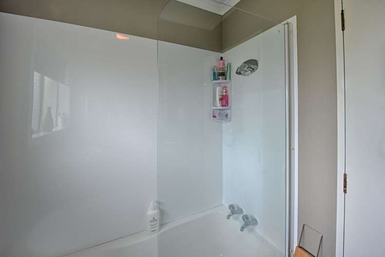 78 Walker Crescent Gore Surrounds_10