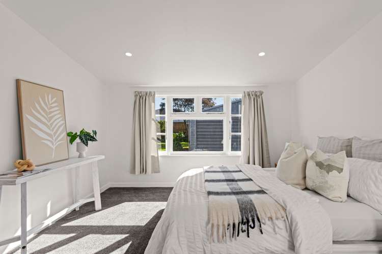 21 Defoe Place Waltham_12