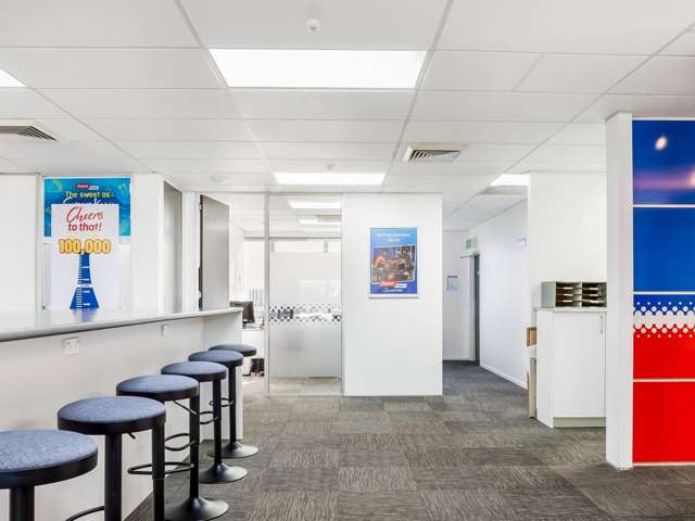 Tenancy 2/100 Carlton Gore Road Newmarket_4