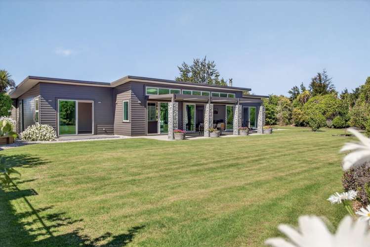 28 Sam John Place Lake Hawea_26