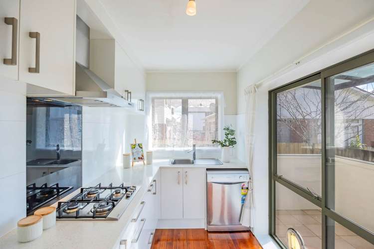 76 Archibald Road Kelston_7