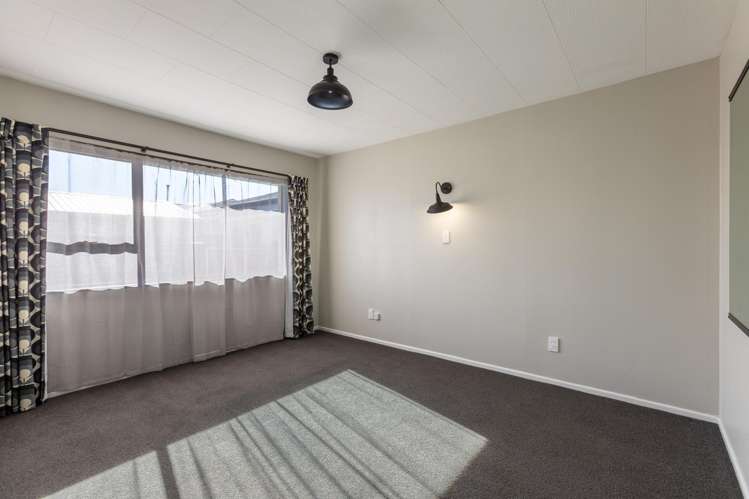 259b High Street Dannevirke_11
