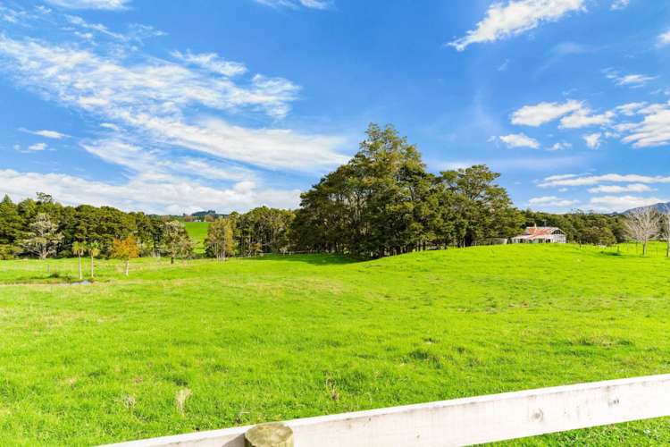 581 Lawrence Road Kaiwaka_37