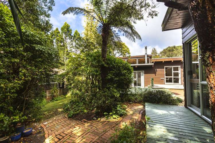 72 Park Hill Road Birkenhead_23