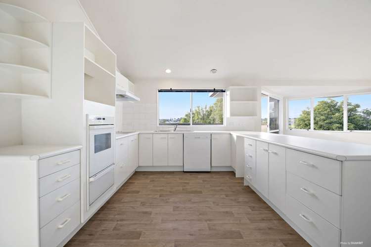 7 Ayrshire Place Somerville_5