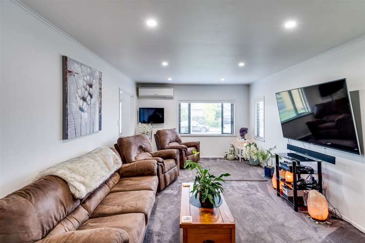 76 Clarence Cox Crescent Pirimai_6