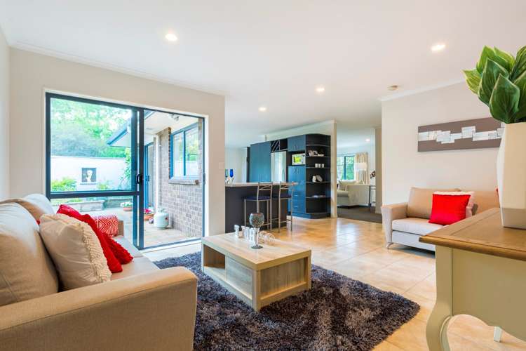 24 Awaroa Stream Drive Waiuku_4