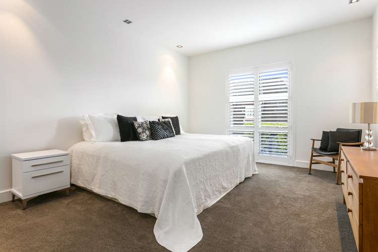 7/258 Hurstmere Road Takapuna_8