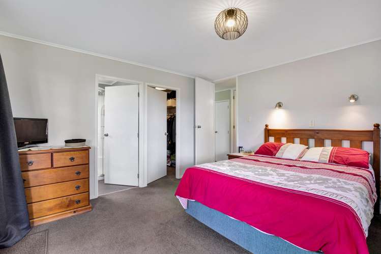 97 Gear Road Te Horo_17