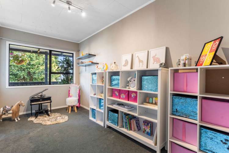 40 Barberton Terrace Red Hill_12