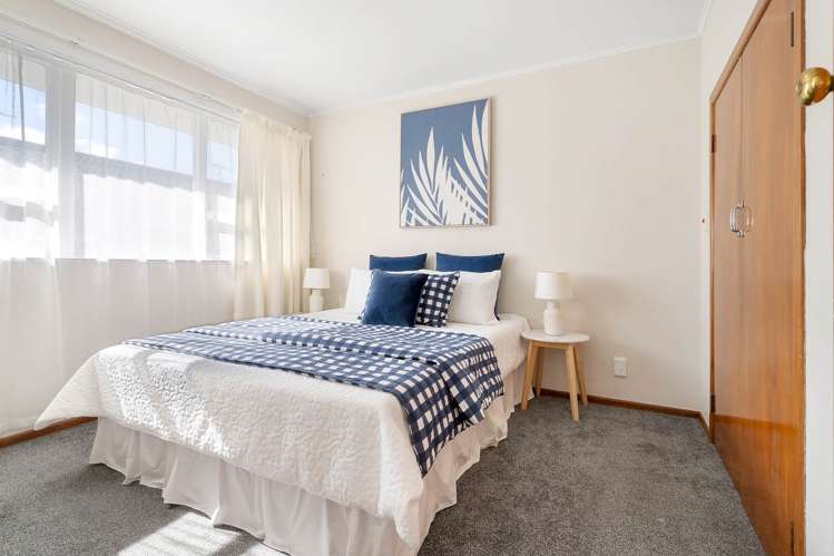 3/295A Blockhouse Bay Road Avondale_5