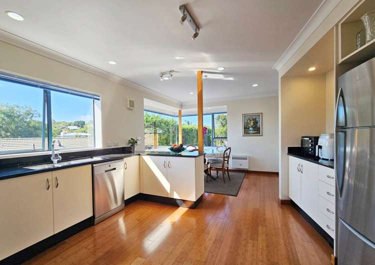 51A Isobel Road Greenhithe_14