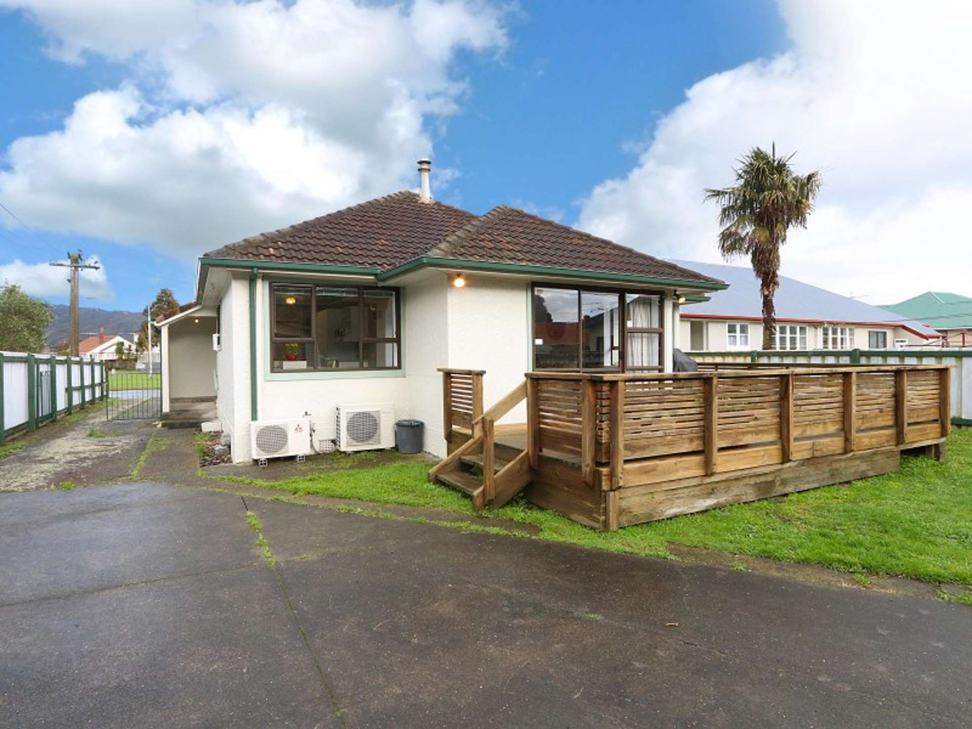 92 Hewer Crescent Naenae_0