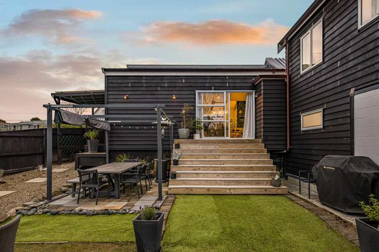 15 Roland Road Greenhithe_20