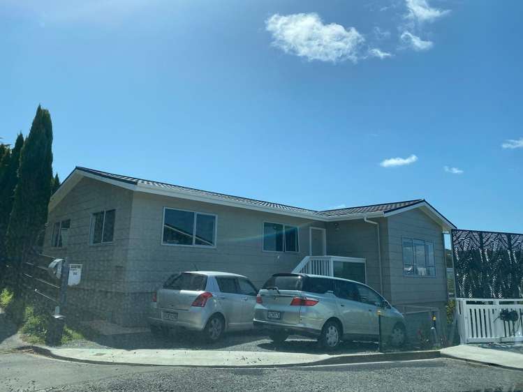 92 Thurleigh Grove Karori_19