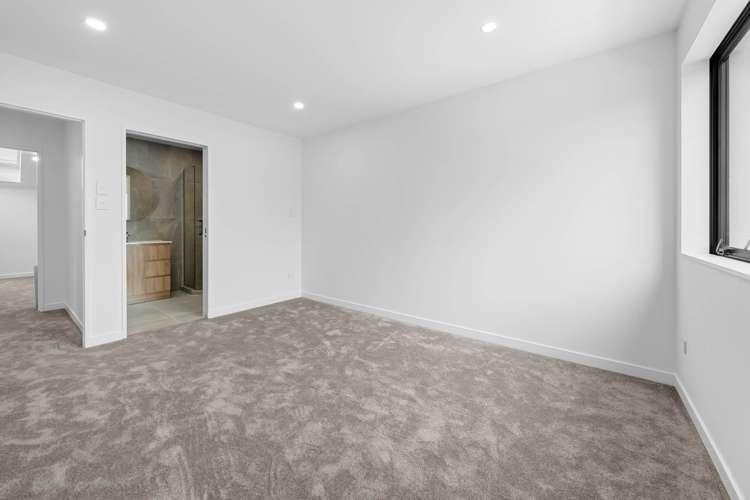 3 Murray Grey Lane Karaka_11