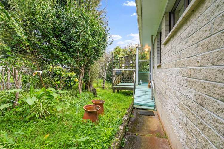 2/93 Lake Road Belmont_17