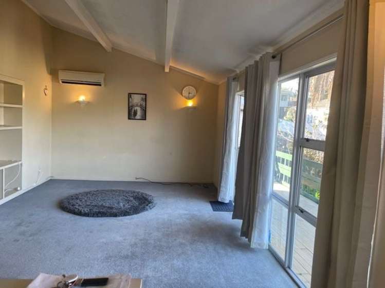 1/23 Woodcote Drive Glenfield_8