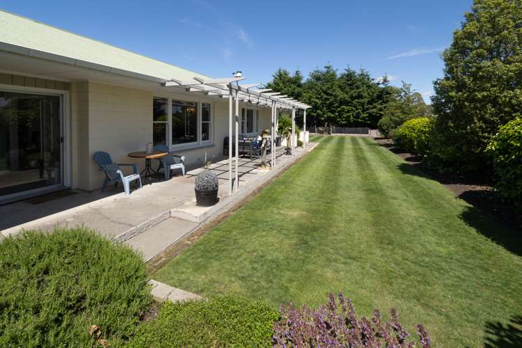 81 Alford Forest Road Allenton_16