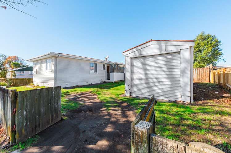 2 Te Mitiotu Grove Turangi_14