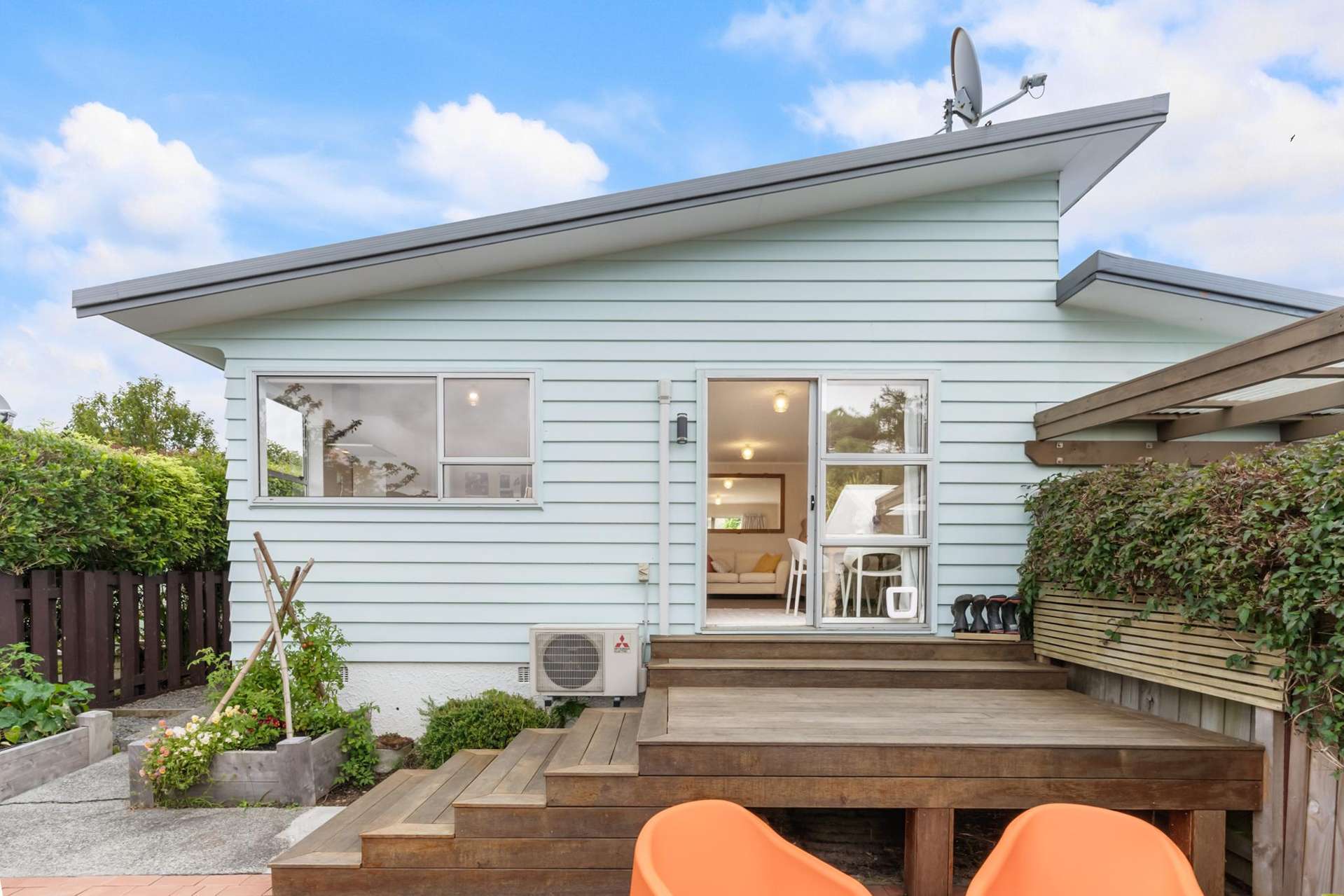 6B Ely Grove Wainuiomata_0