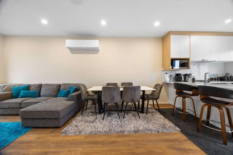 8 Freshland Drive Flat Bush_5