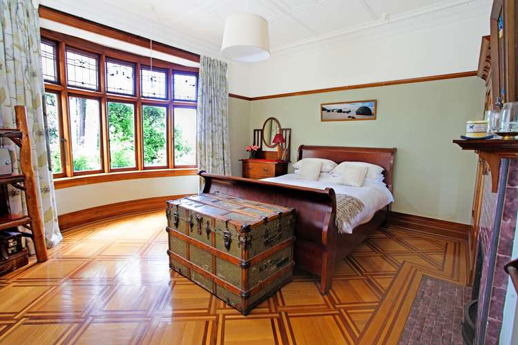 35 Pages Road Marchwiel_9