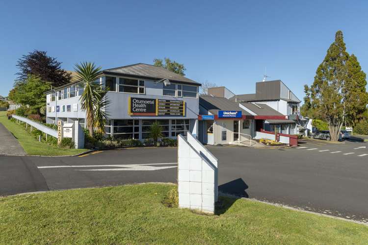 13 Cooneys Drive Matua_12