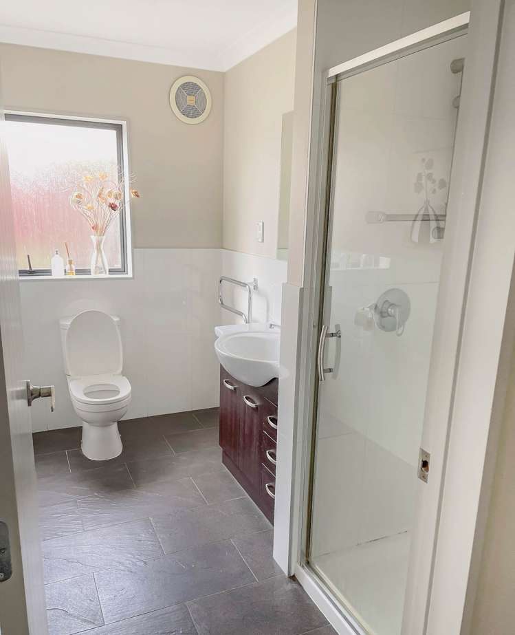 35 Kestev Drive Flat Bush_7