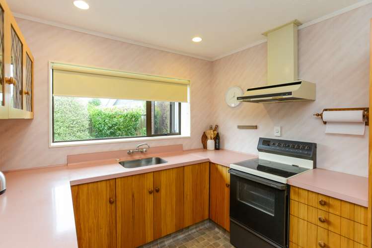 5b Fern Grove Taradale_7