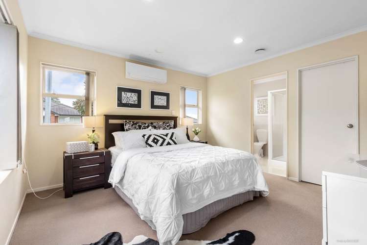 8 Civita Court Manurewa_10