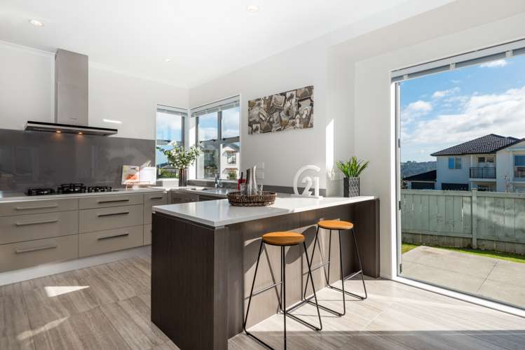 86 Mackay Drive Greenhithe_5