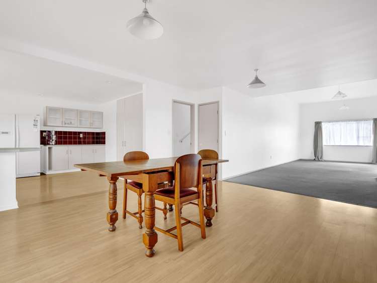 64 Rhinevale Close Henderson_8