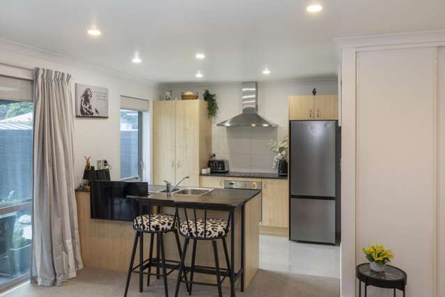 2/335 Main South Road Hornby_4
