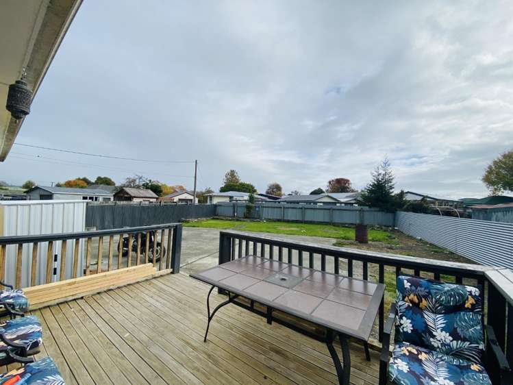 11 River Road Masterton_10