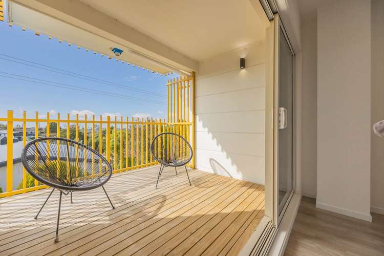 5/3 Coronation Road Hillcrest_19