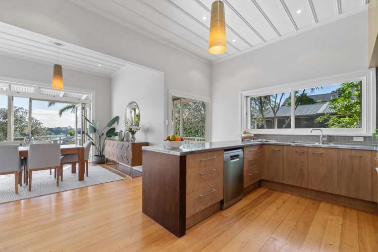 12 Second Avenue Stanley Point_14