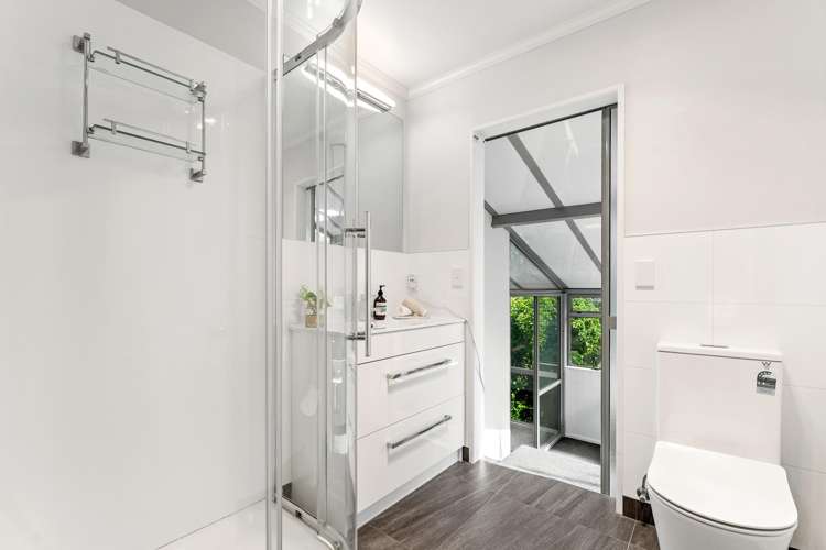 769B Whangaparaoa Road Manly_15
