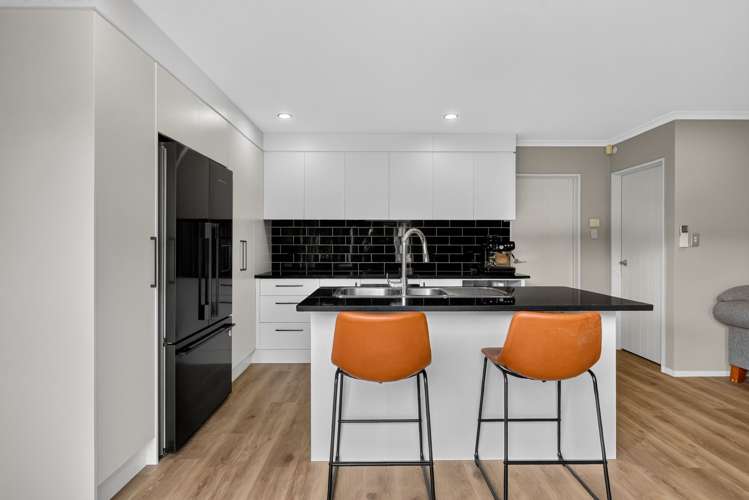 8 Ranchod Terrace Pukekohe_6