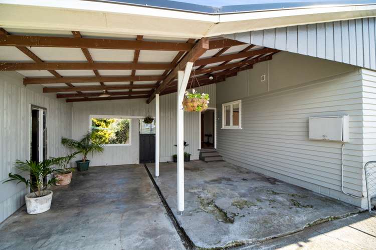 162 Seaview Road Westown_53